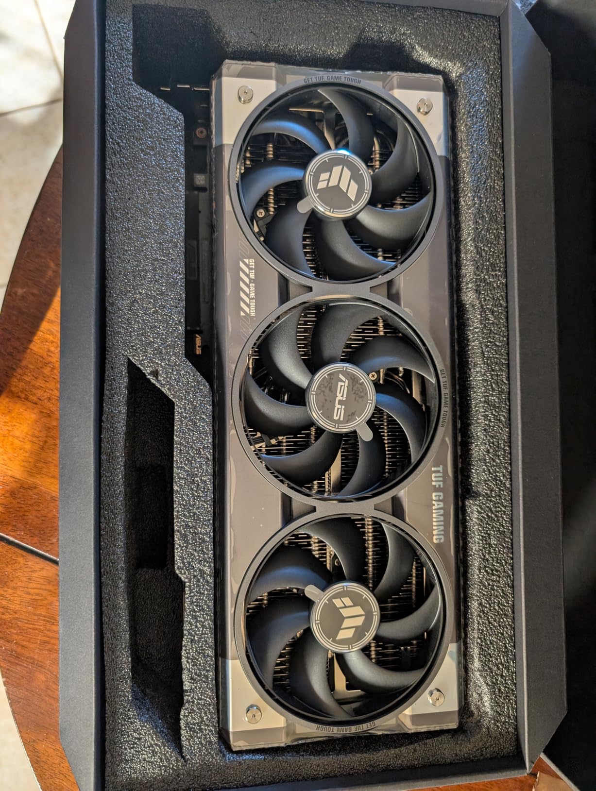 ASUS TUF GeForce RTX 5080 16GB GDDR7 OC Edition Graphics Card customer photo 2