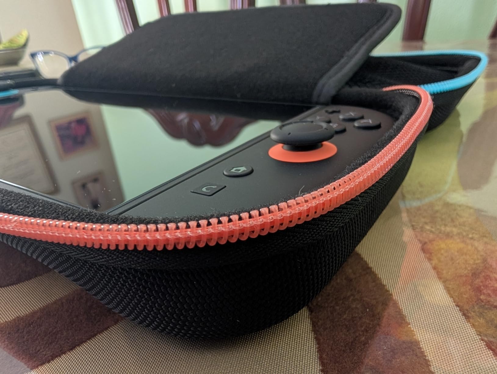 ivoler Carrying Case for Nintendo Switch 2 Model(2025), Portable Hard Shell Pouch Carrying Travel Game Bag for Nintendo Switch 2 Accessories Holds 12 Game Cartridge (Black) customer photo 2