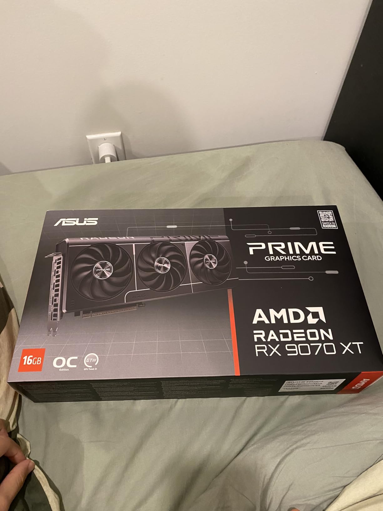 ASUS Prime Radeon RX 9070 XT OC Edition Graphics Card, AMD (PCIe 5.0, HDMI/DP 2.1, 2.5-Slot Design, Axial-tech Fans, Ball Bearings, Dual BIOS, GPU Guard) customer photo 2