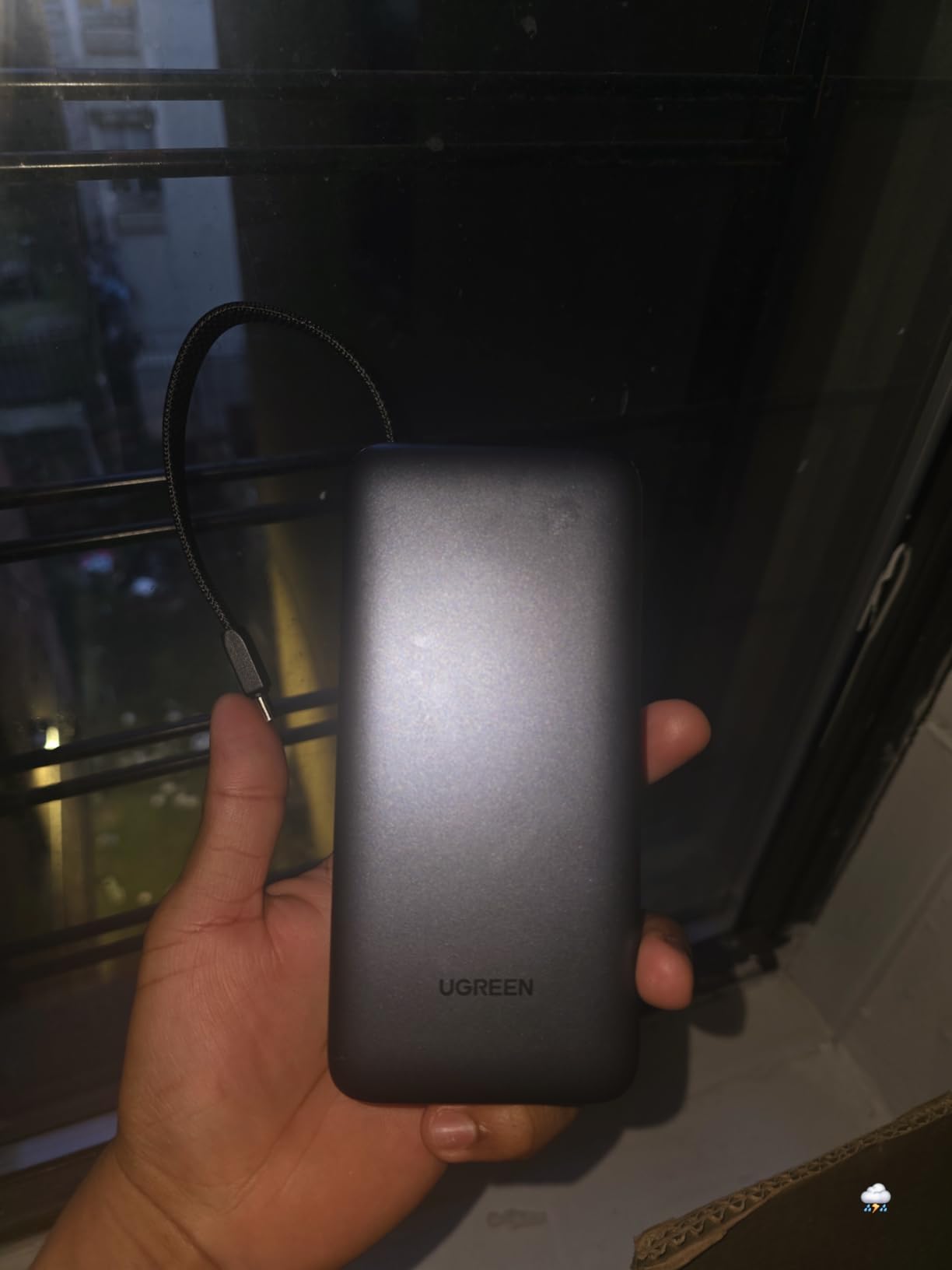 UGREEN Nexode 20000mAh 45W Power Bank, Built-in Cable for iPhone 17 Pro customer photo 1