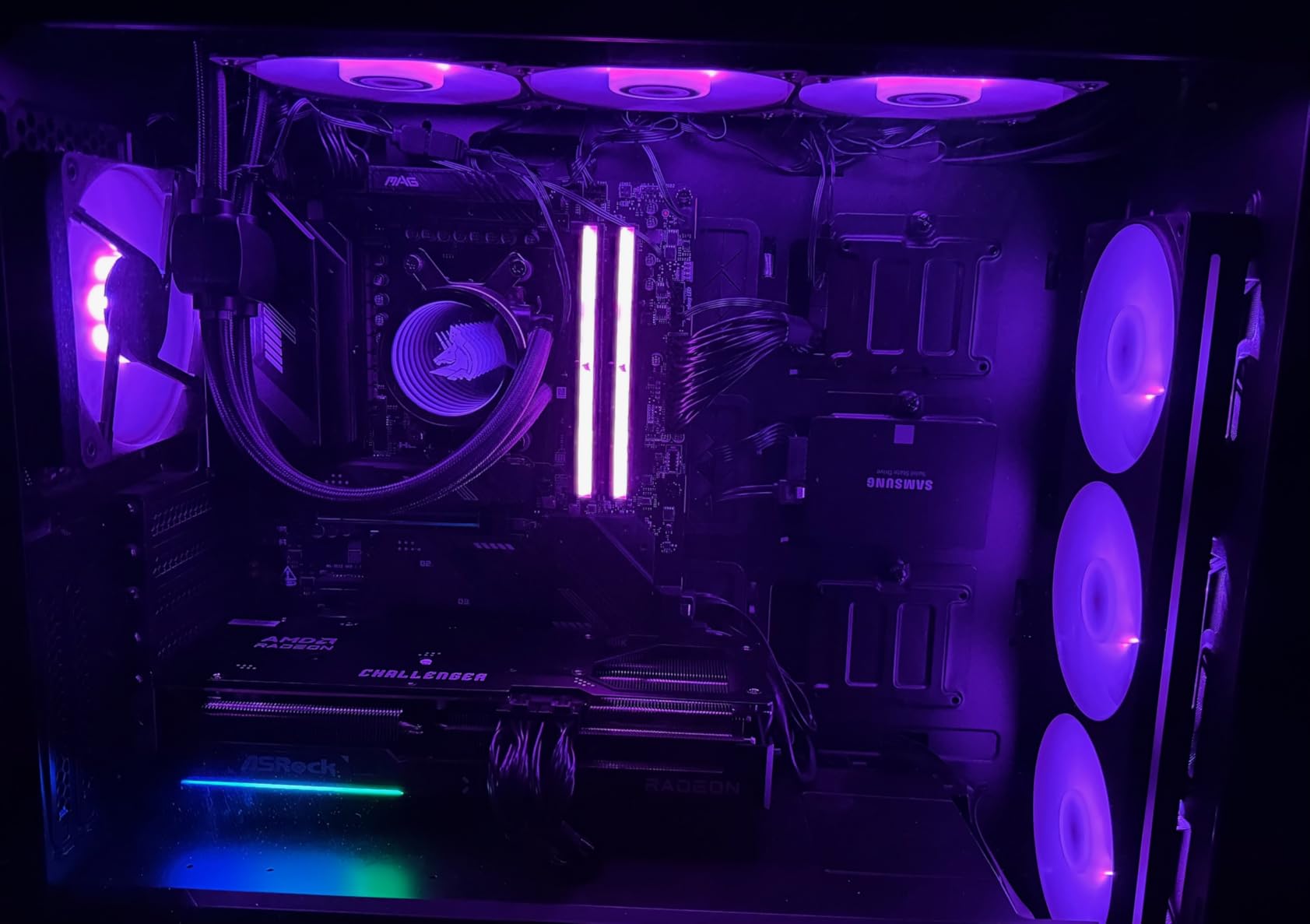 ASRock AMD Radeon RX 9070 Challenger 16GB 2520 MHz 20 Gbps GDDR6 256Bit GPU RT+AI Accelerators PCIe5.0 2x8-pin Triple Fan 700W Graphics Card customer photo 2