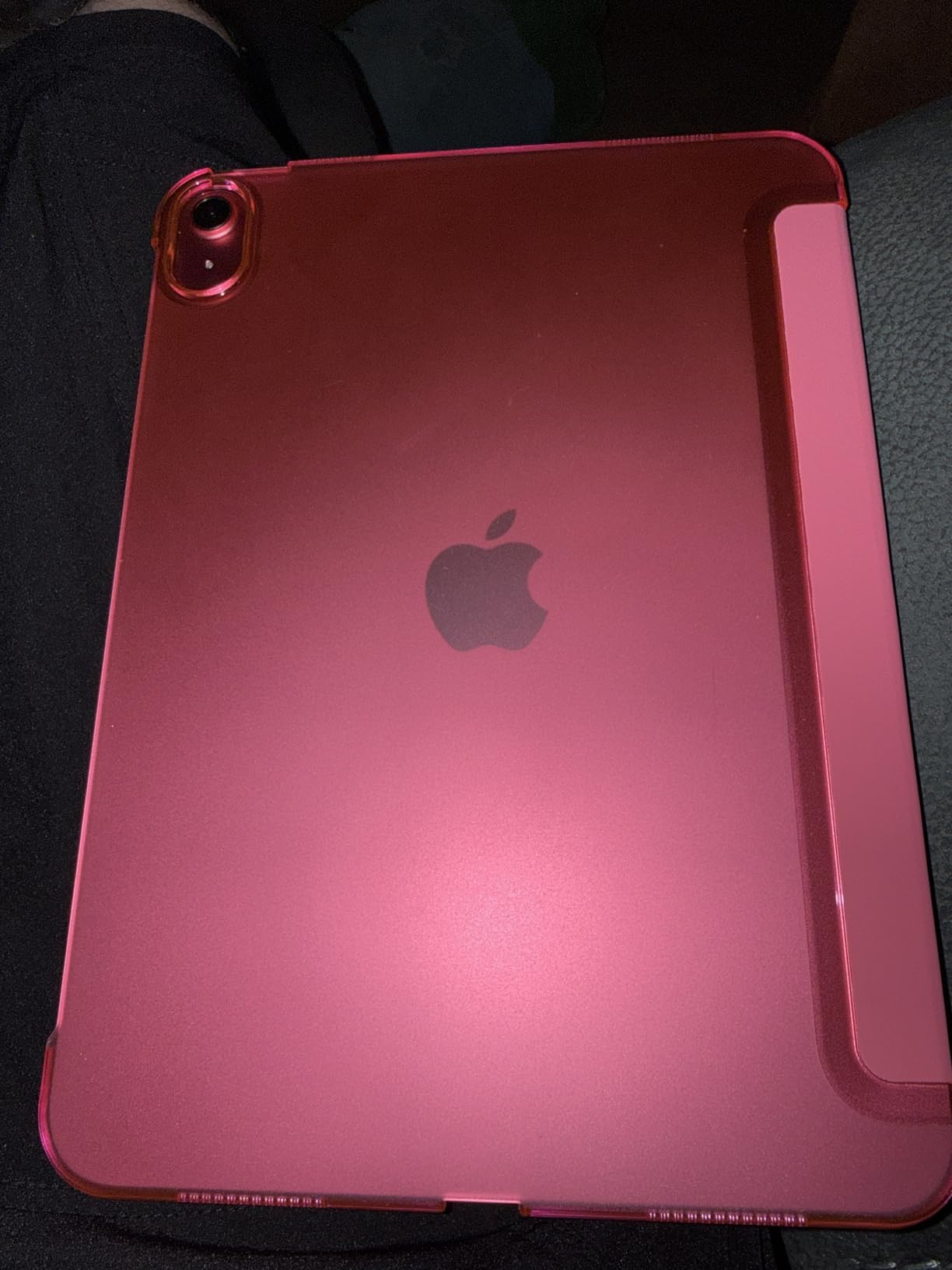 iPad 11-inch: A16 chip, 11-inch Model, Liquid Retina Display, 128GB, Wi-Fi 6, 12MP Front/12MP Back Camera, Touch ID, All-Day Battery Life - Silver customer photo 1