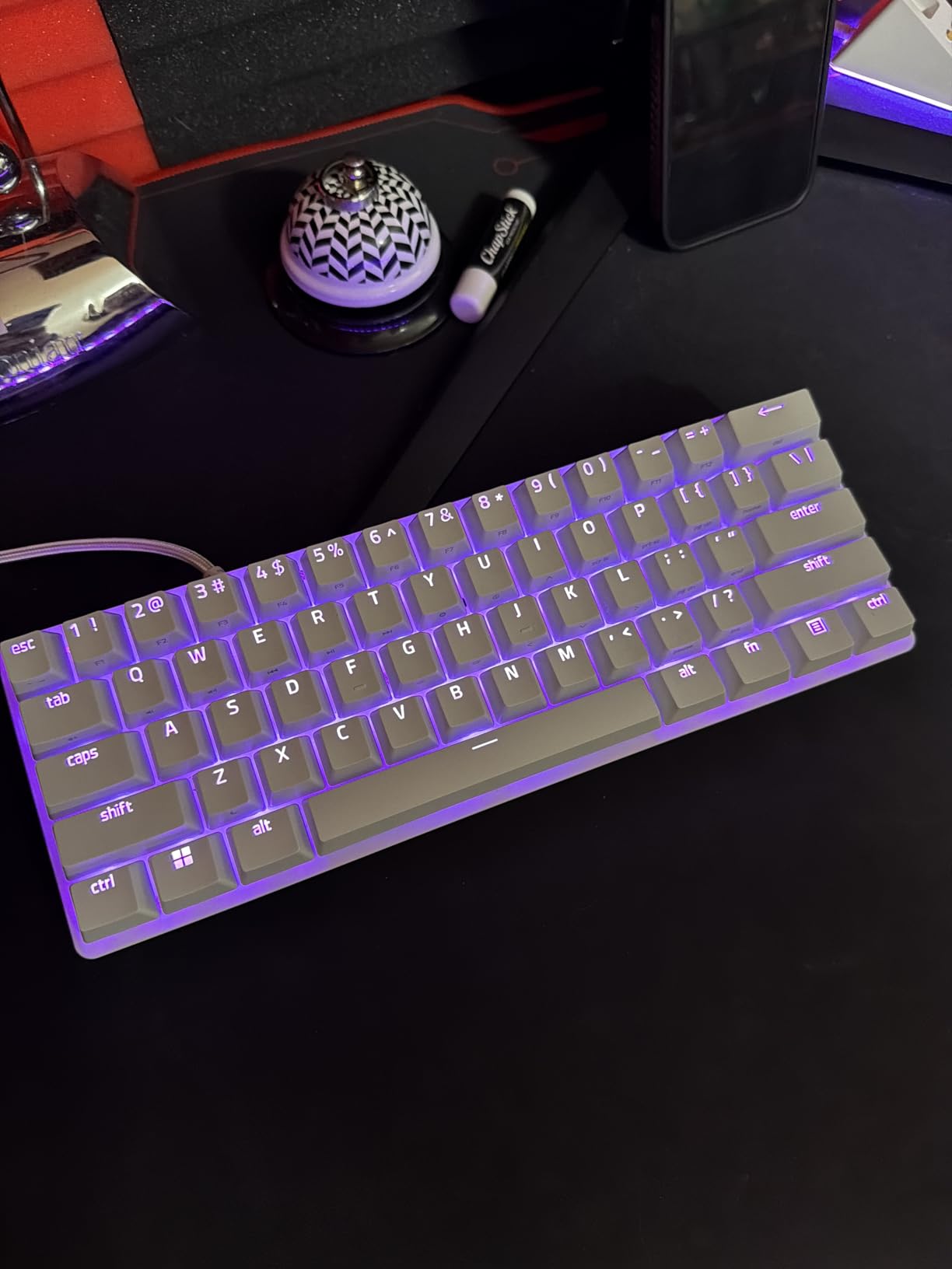 Razer Huntsman Mini 60% Gaming Keyboard: Clicky Optical Switches - Aluminum Top Frame - Chroma RGB Lighting - PBT Keycaps - Onboard Memory - Snap Tap - Black customer photo 1