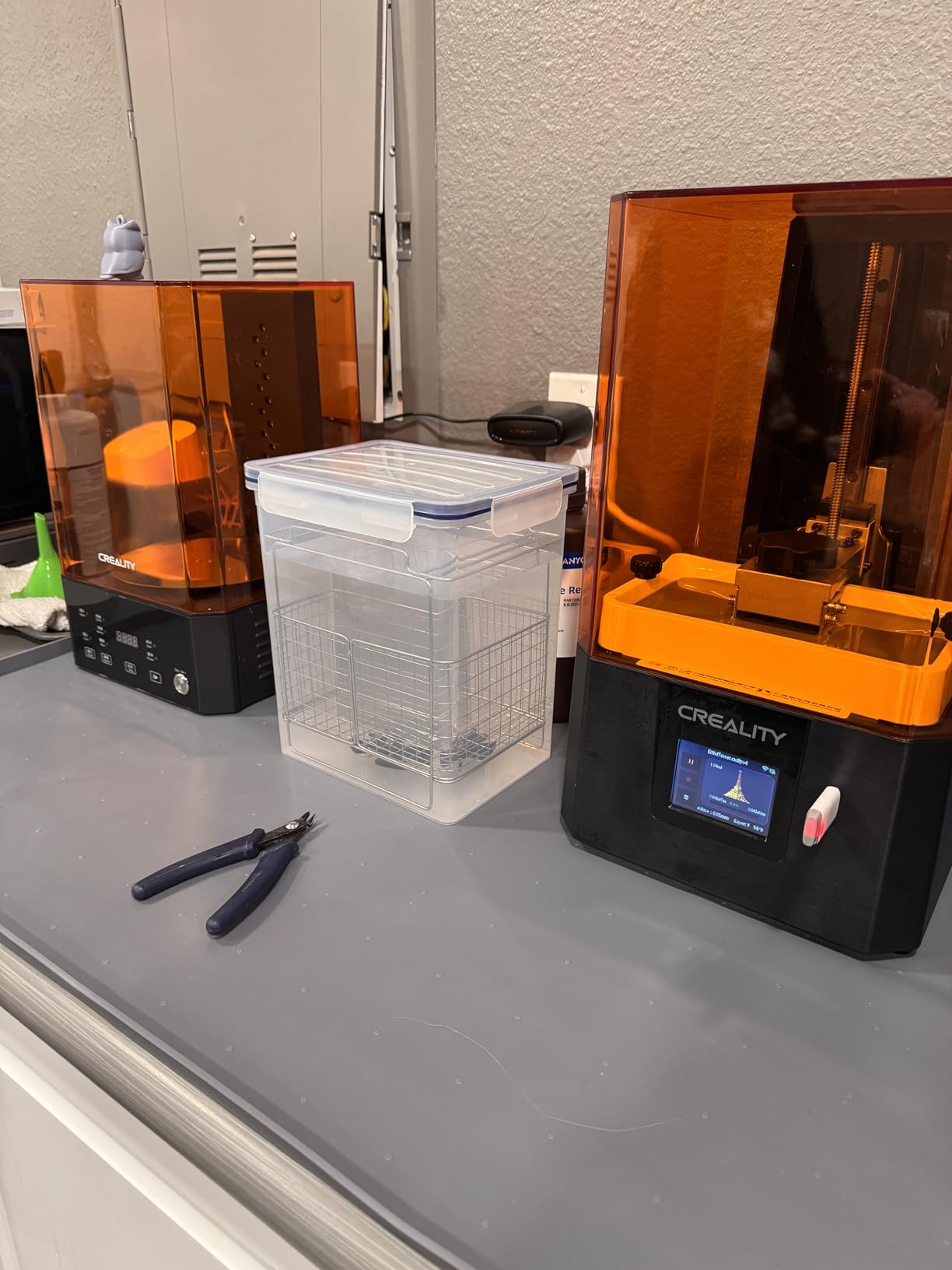 Creality Resin 3D Printer for Kids and Beginners, HALOT R6 Fully Assembled, Upgraded Light Source with High-Precision Printing, LCD Monochrome Screen Simple Workflow 3D Resin Printers customer photo 2
