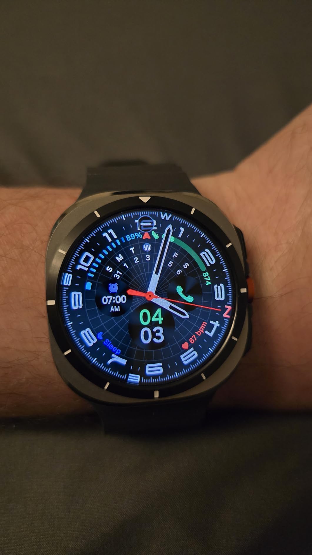 Samsung Galaxy Watch Ultra (2025) 47mm LTE Smartwatch, Titanium Casing, Advanced Sleep Coaching, Running Coach, Energy Score, Heart Rate Tracking, GPS, Titanium Silver customer photo 1