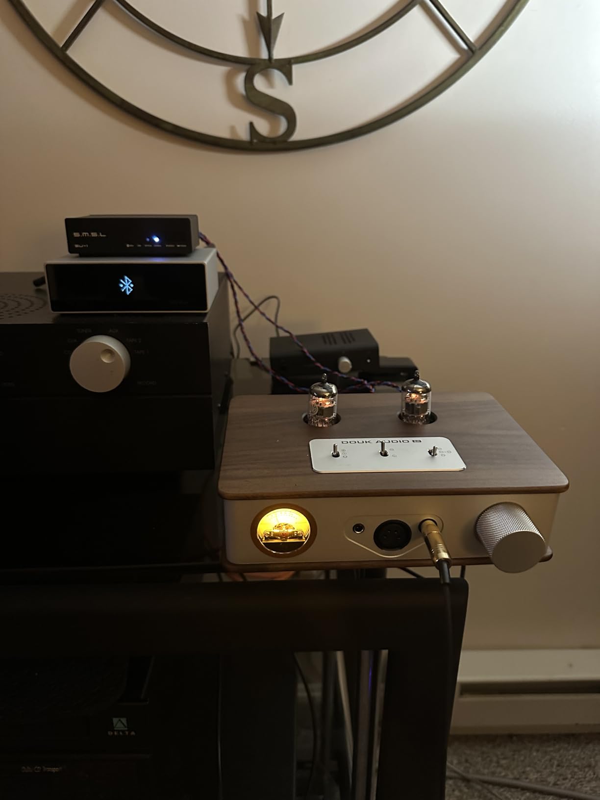 Douk Audio Tube Headphone Amp: for XLR, 4.4mm, 6.35mm HiFi Headphones with VU Meter & German Valvo Vacuum Tubes (E2) customer photo 1