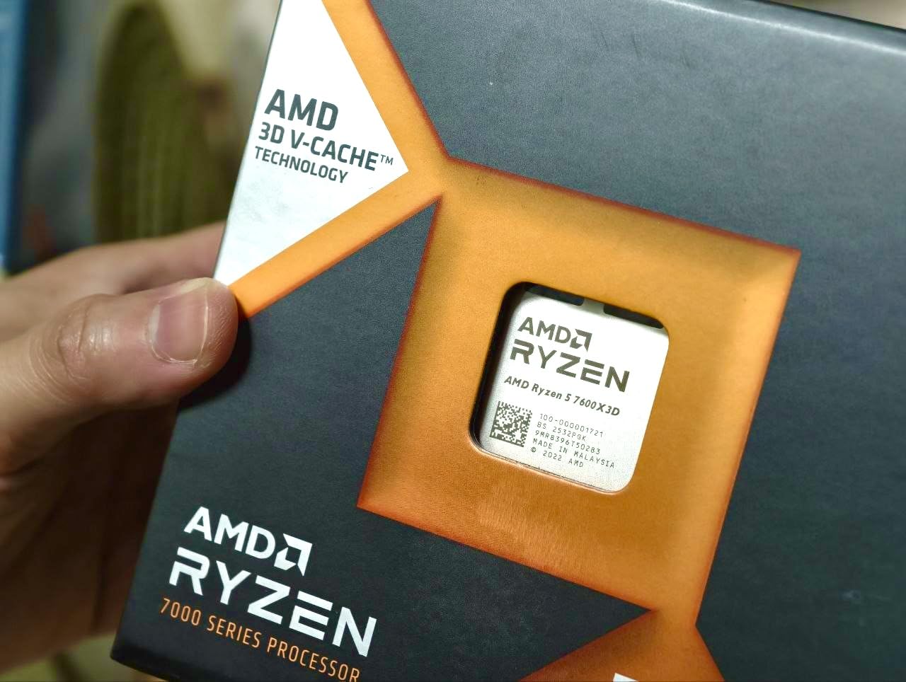 AMD RYZEN 5 7600X3D Raphael AM5 4.1GHZ 6-CORE Boxed Processor - HEATSINK NOT Included customer photo 2