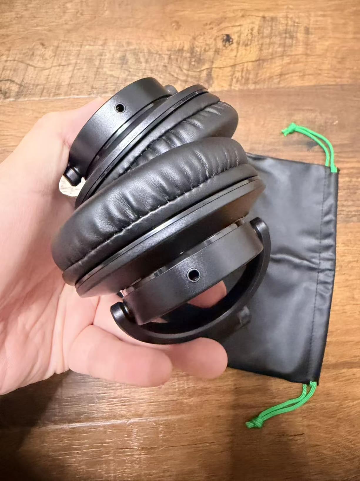 PUPGSIS Wired Over Ear Headphones: Studio Monitor Headphones - Professional 50mm Drivers 40kHz DJ Stereo Headphones - 1/4 to 3.5mm Audio Jack for Recording/Mixing/Podcast/Guitar/Keyboard customer photo 2