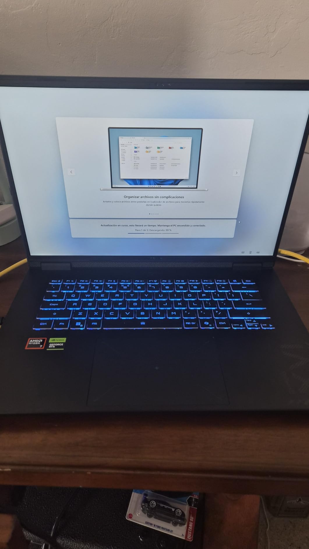 GIGABYTE Gaming A16 Gaming Laptop, 165Hz 1920x1200 WUXGA, NVIDIA GeForce RTX 5060, AMD Ryzen 7 260, 1TB SSD with 16GB DDR5 RAM, Windows 11 Home customer photo 1