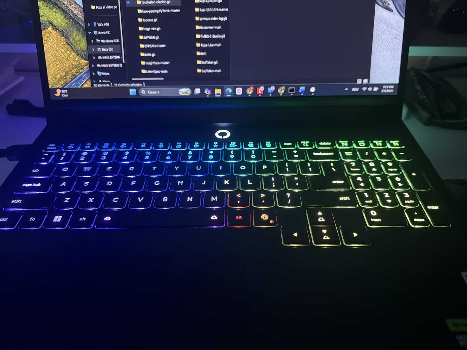 Lenovo Legion Pro 7i Gen 10 w/Ultra 9, RTX 5090, 64GB RAM, 2TB,16