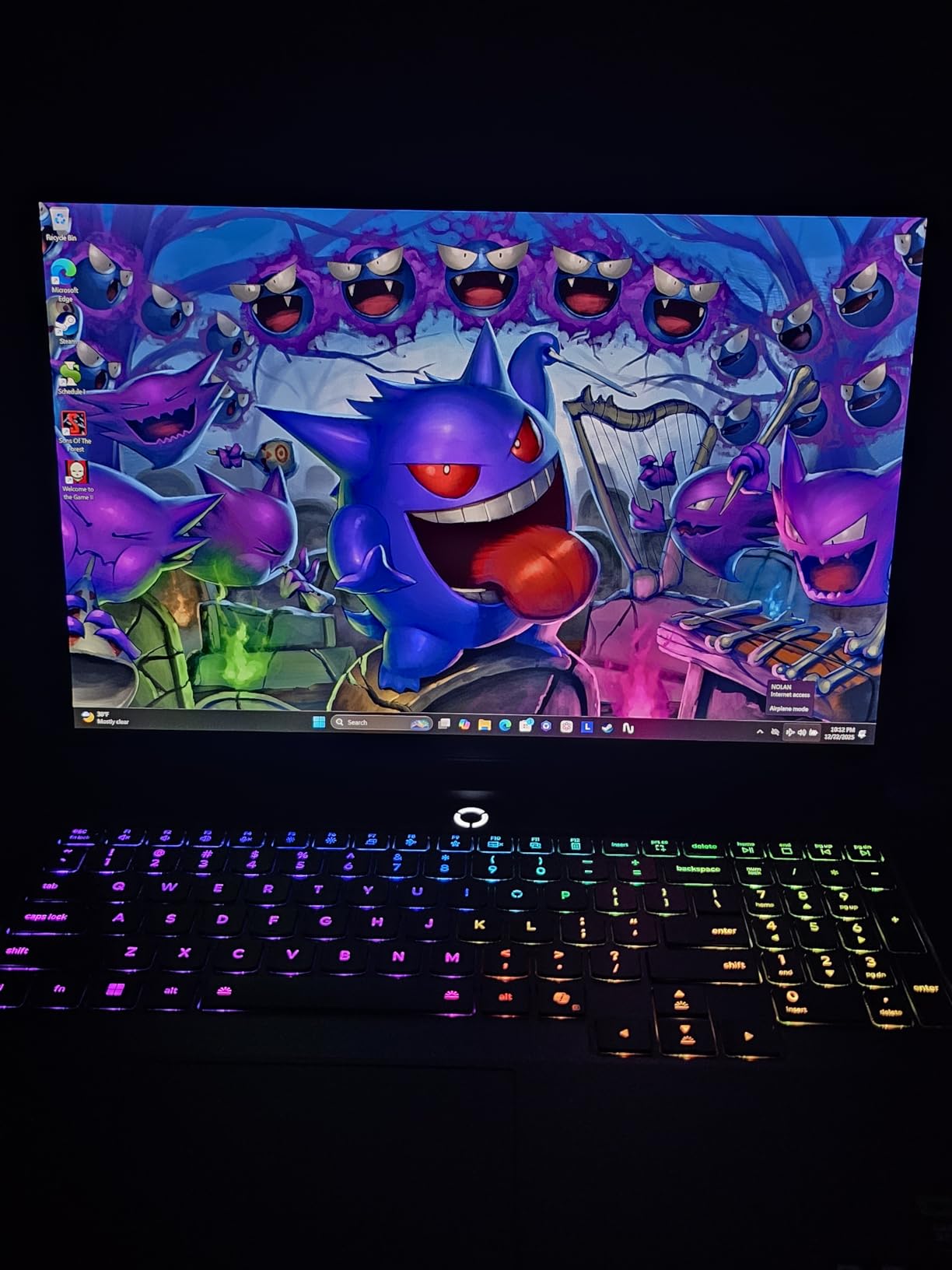 Lenovo Legion Pro 7i Gen 10 w/Ultra 9, RTX 5090, 64GB RAM, 2TB,16