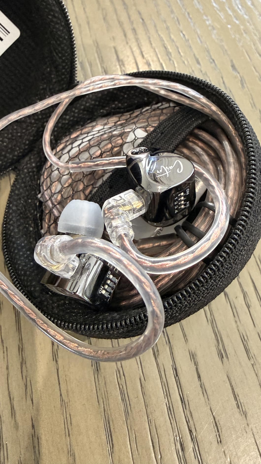 KZ Taurus in Ear Monitor Headphones, Horizontal 2DD Gaming Earbuds Wired IEM in Ear Headphones, Noise Cancelling Ear Buds Sound Localization in-Ears for Singers Musicians Audiophiles customer photo 1