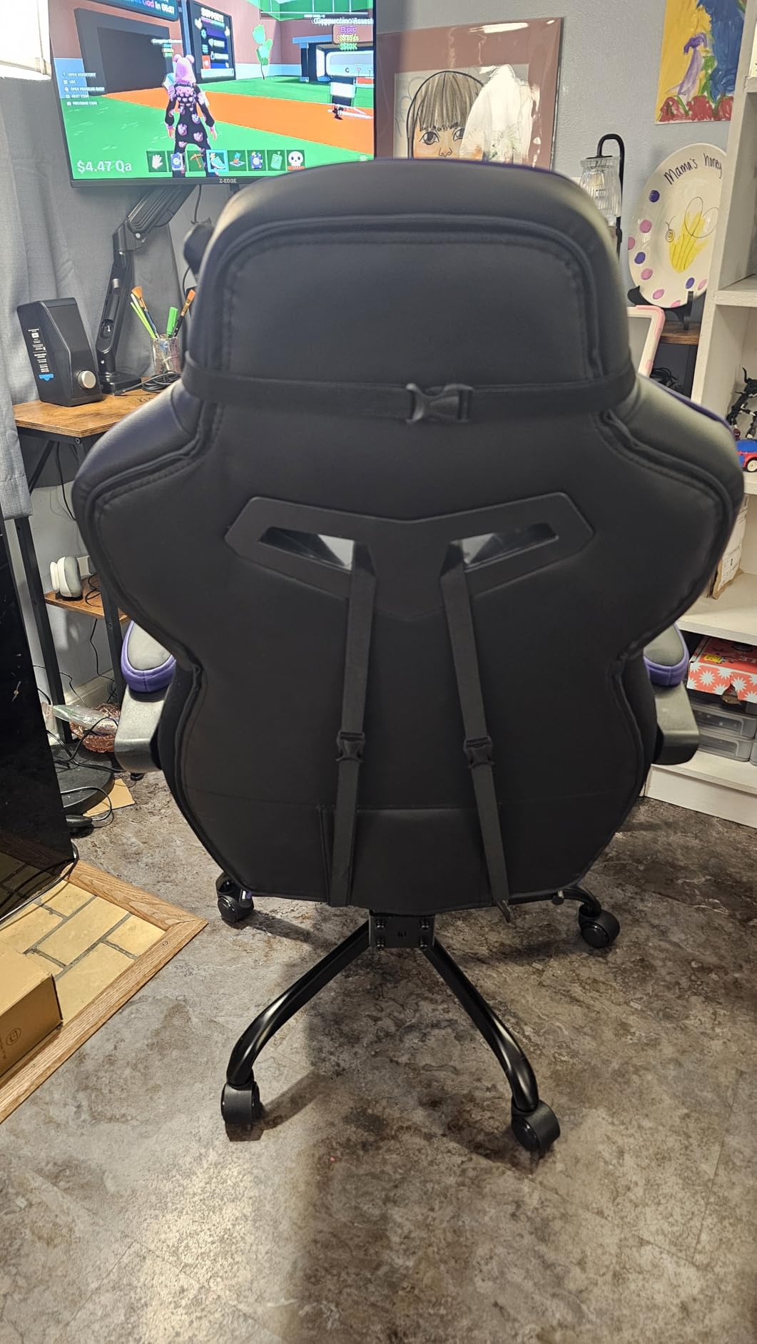 Vonesse Gaming Chair, High Back Office Chair with Footrest and Massage, Gaming Chairs for Adults with Pocket Spring Cushion, Big and Tall Reclining Computer Chair with Lumbar Support (Classic Black) customer photo 1