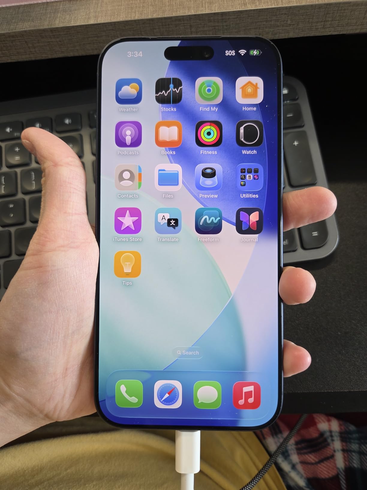 Apple iPhone 17 Pro Max, US Version, 256GB, eSIM, Deep Blue - Unlocked (Renewed) customer photo 2