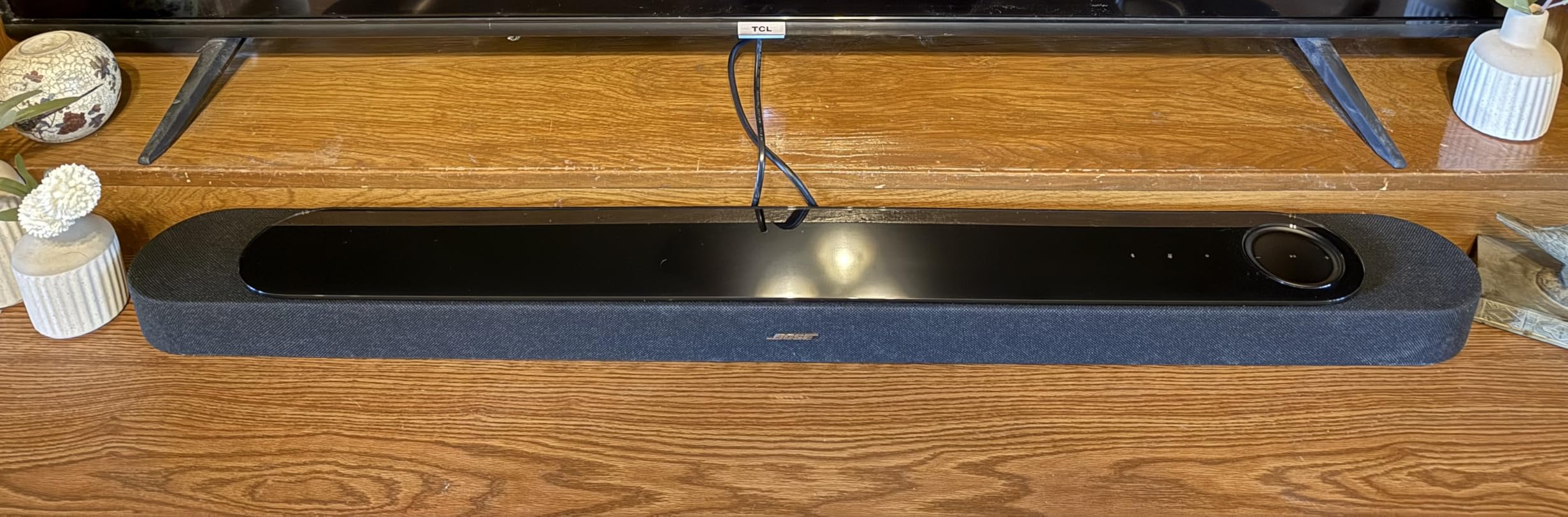 Bose New Lifestyle Ultra Soundbar, Wireless Home Soundbar for TV with Dolby Atmos, Surround Sound, Black customer photo 2