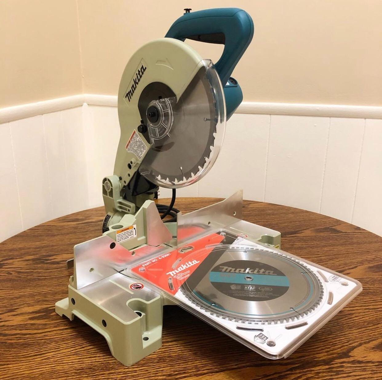 Makita LS1040 10
