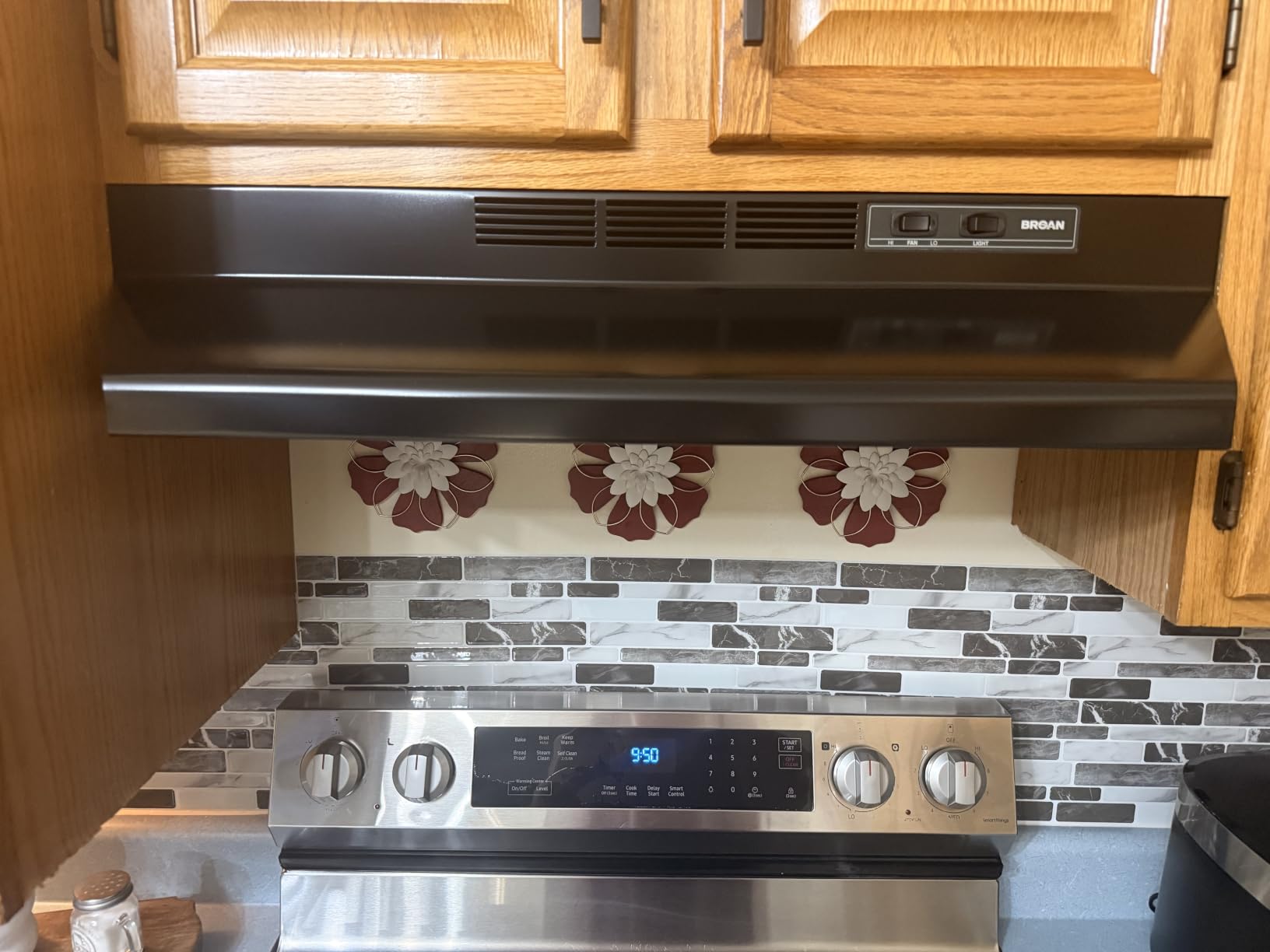 Broan-NuTone 413004 Non-Ducted Ductless Range Hood with Lights Exhaust Fan for Under Cabinet, 30-Inch, Stainless Steel customer photo 2
