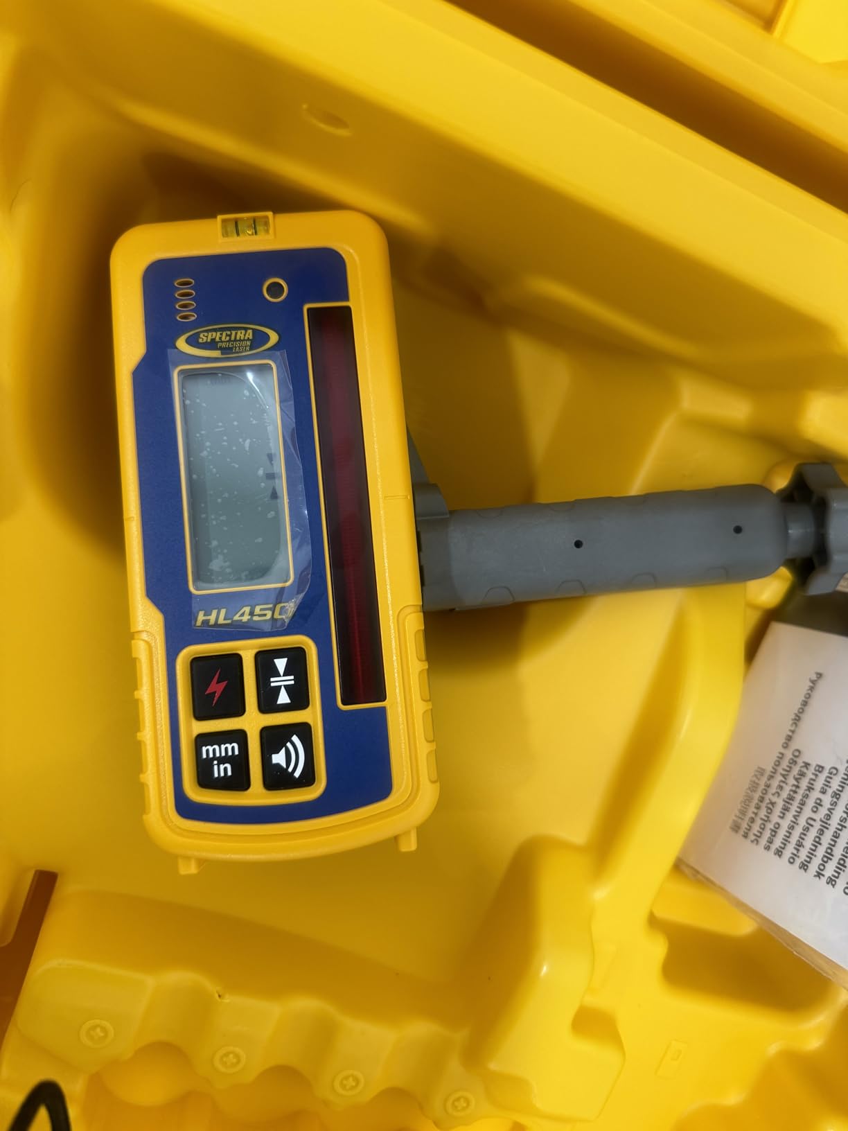 Spectra Precision LL300N-1 Self Leveling Rotary Laser Kit with Tripod, GR151 Professional customer photo 1