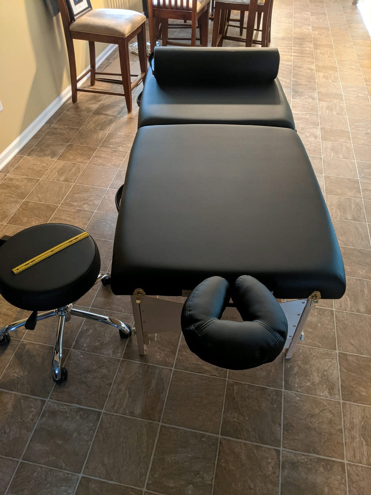 EarthLite Harmony DX Portable Massage Table Package, 30