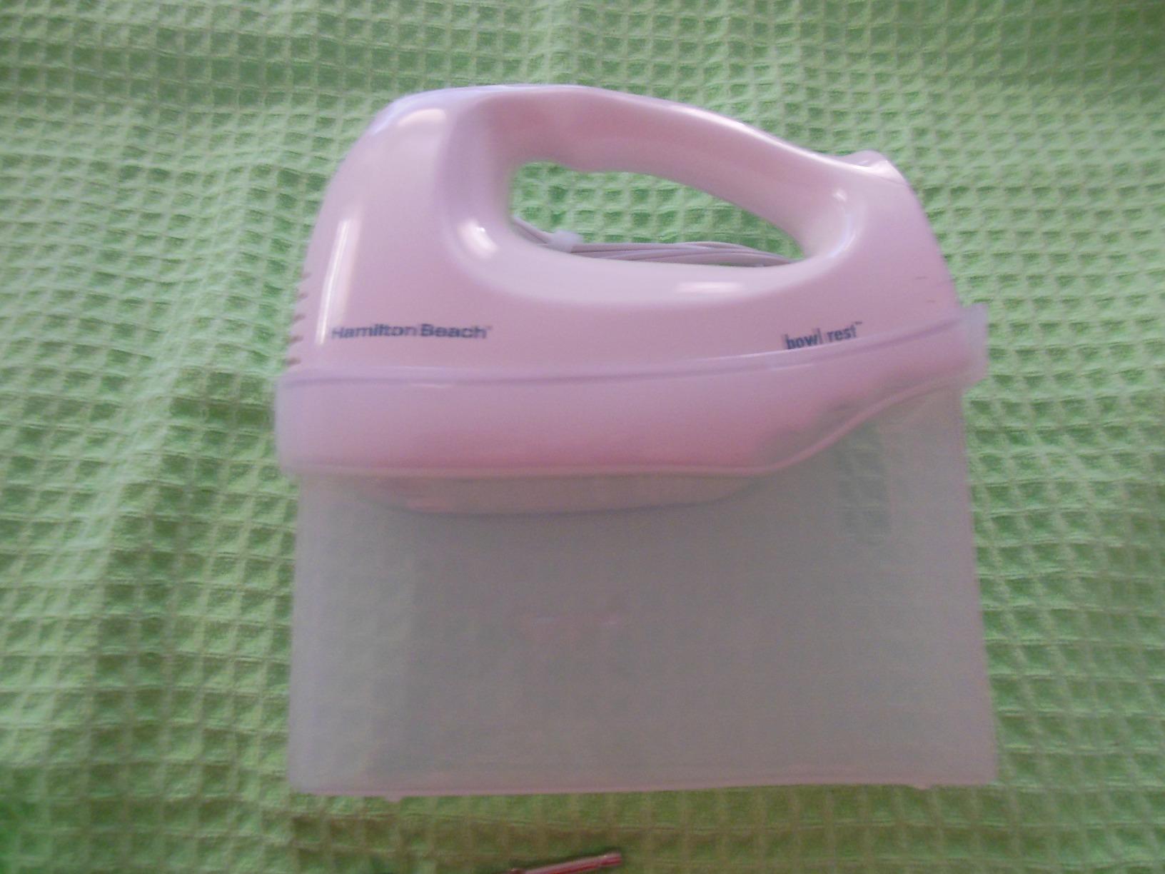 Hamilton Beach 6-Speed Electric Hand Mixer With QuickBurst and Bowl Rest customer photo 1