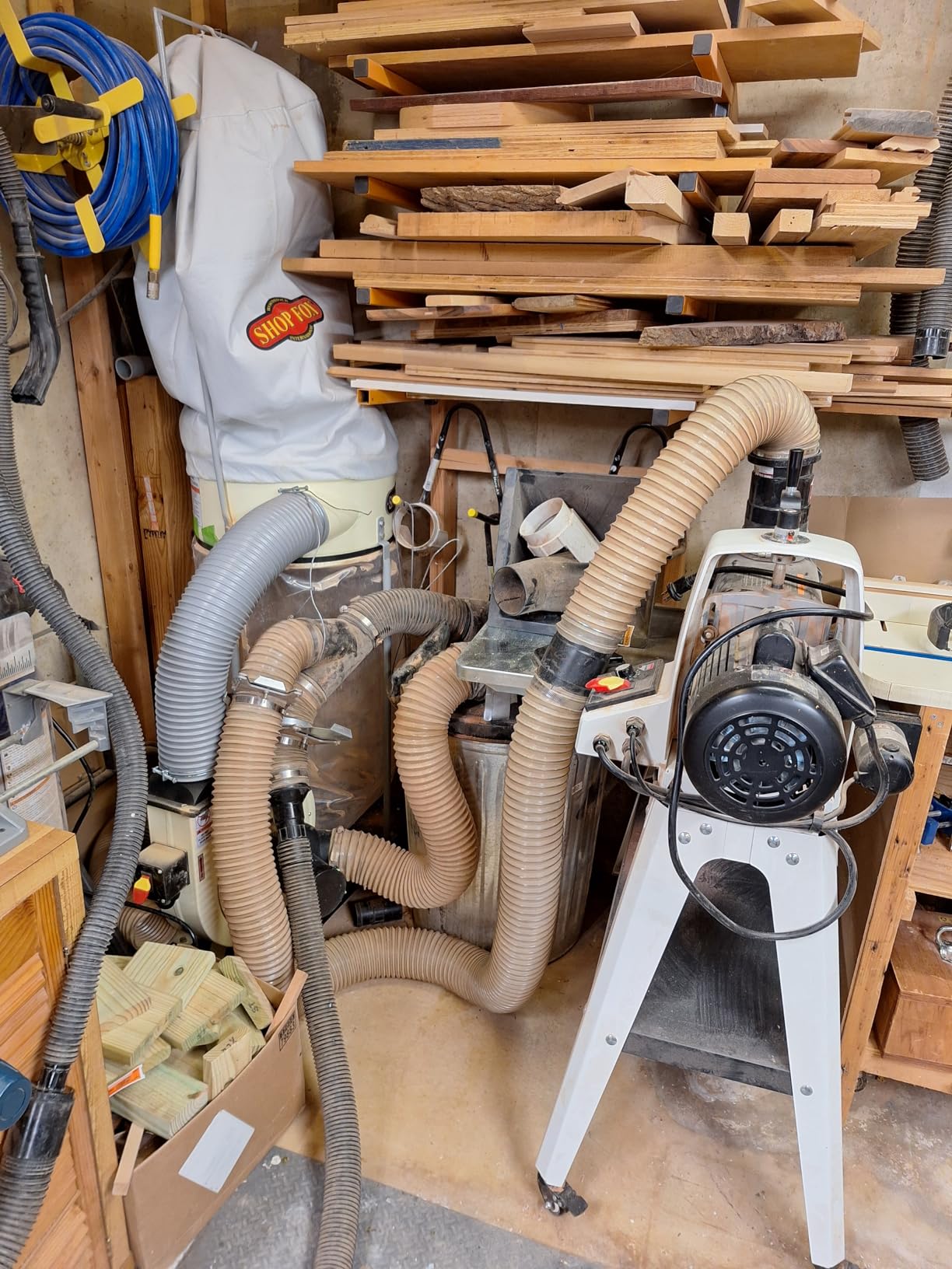 Shop Fox W1685 1-1/2 HP Dust Collector customer photo 1