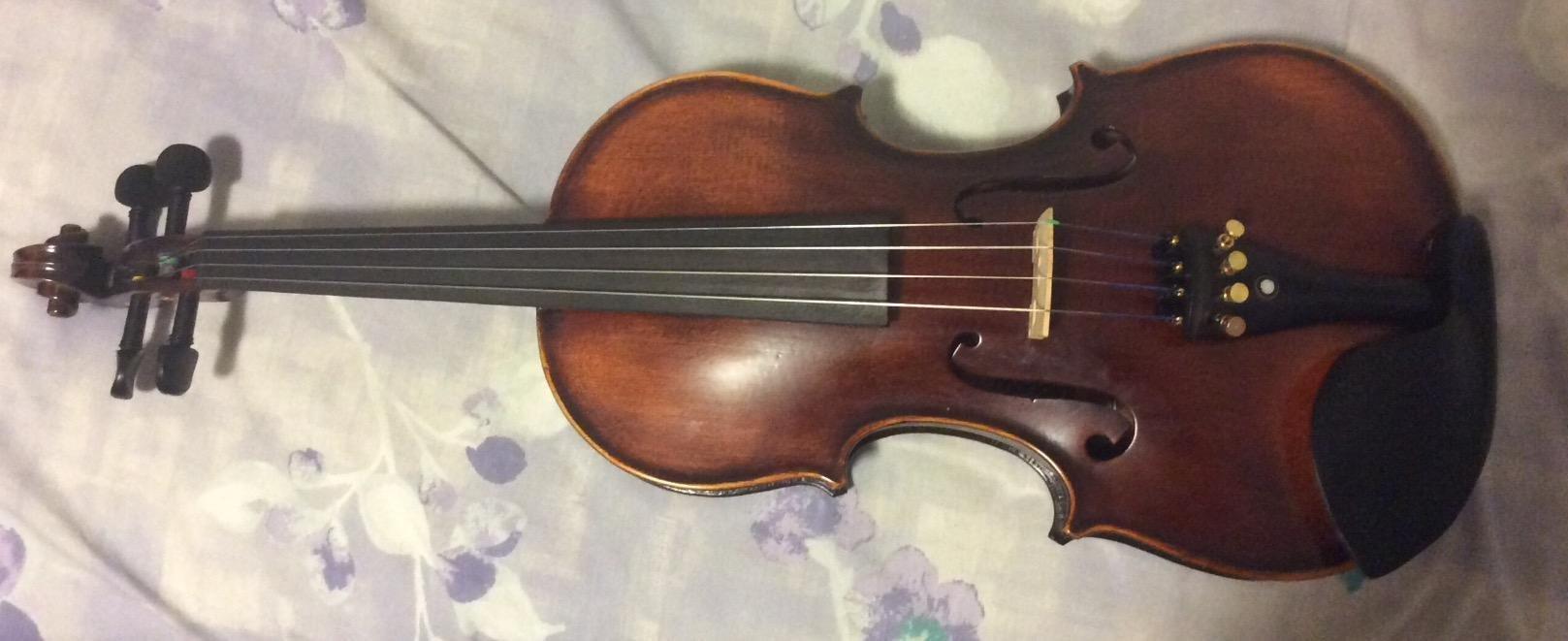 Mendini By Cecilio 4/4 Violin For Beginners, Black Solid Wood - Flamed Acoustic Violins Set with Case, Tuner, Shoulder Rest, Bow, Rosin, Bridge & Strings customer photo 2