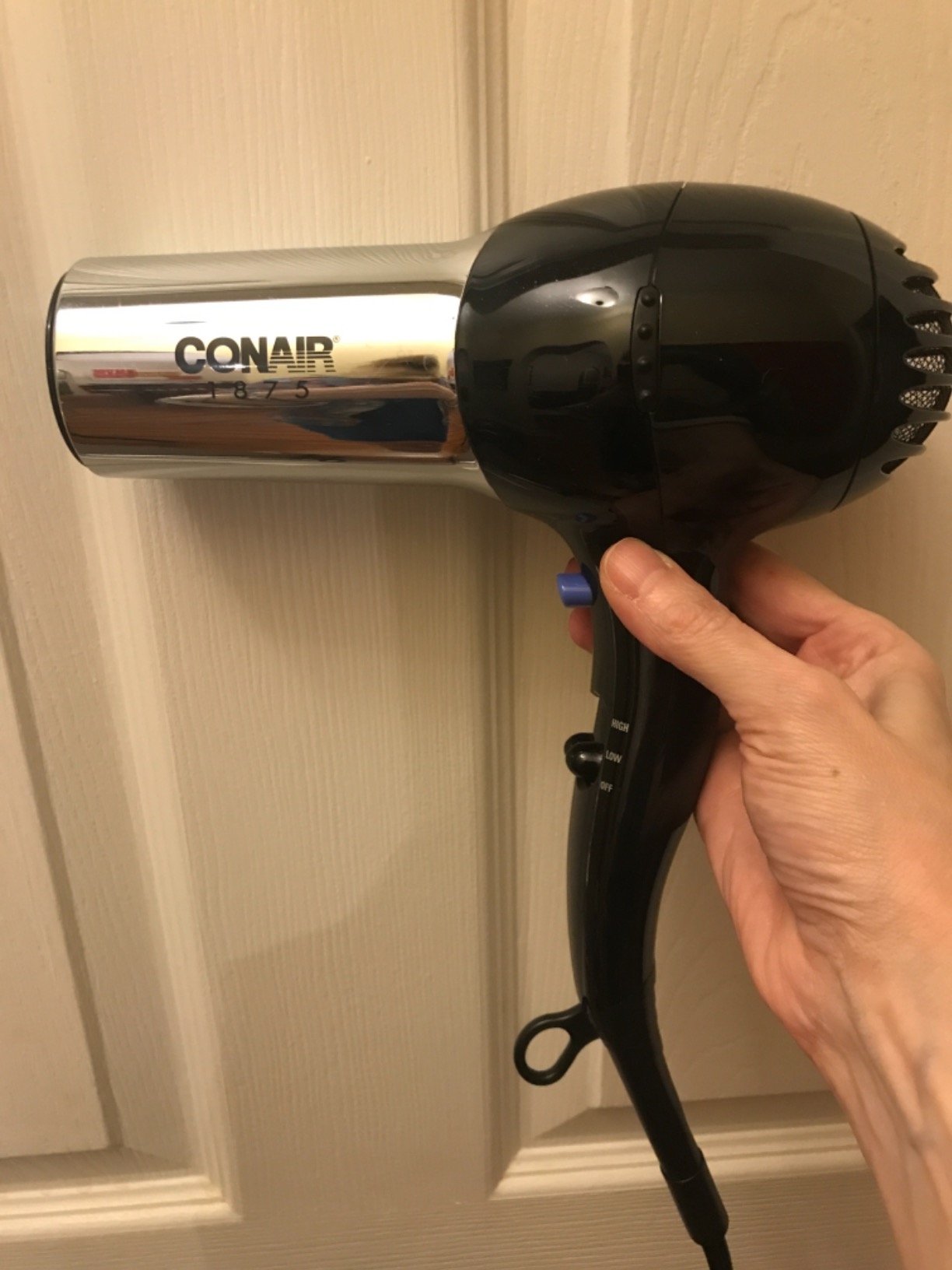Conair Ionic Hair Dryer with Concentrator Attachment, 1875W, Full Size customer photo 1
