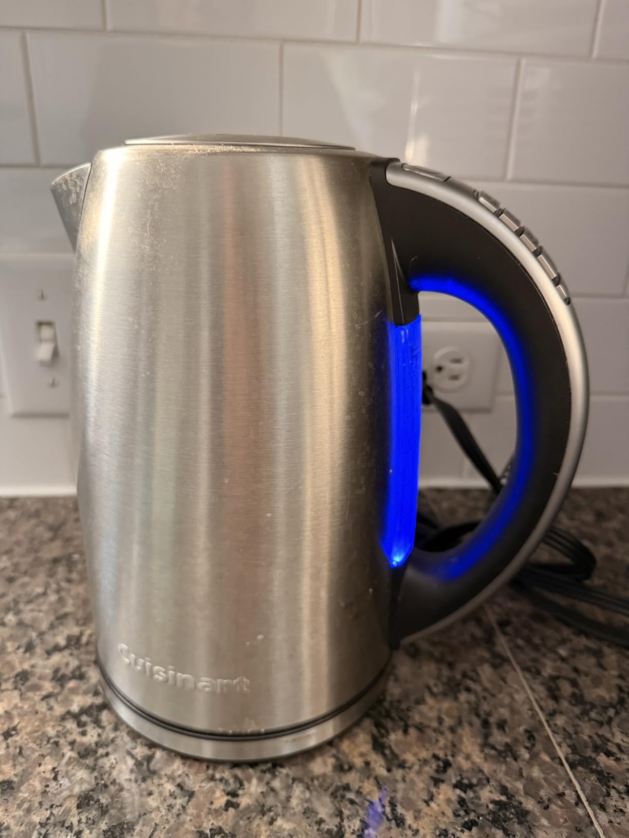 Cuisinart Electric Kettle, 1500W Fast Heating, 6 Temp Presets, 1.7L | Bring water to a boil with Cuisinart PerfecTemp cordless electric tea kettle, includes auto shutoff & 360° base, CPK-17P1 customer photo 1