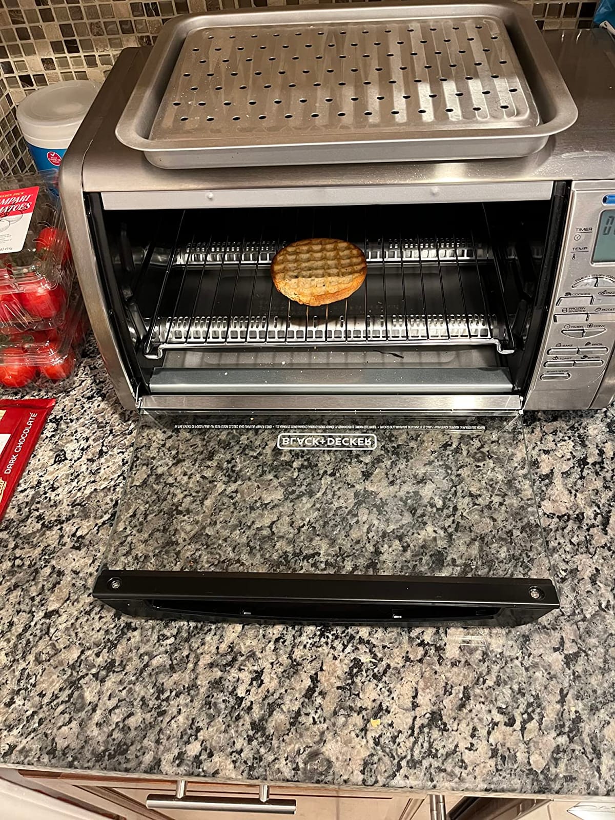 Black+Decker Countertop Convection Toaster Oven, 8 One-touch Cooking Functions, Stainless Steel customer photo 1