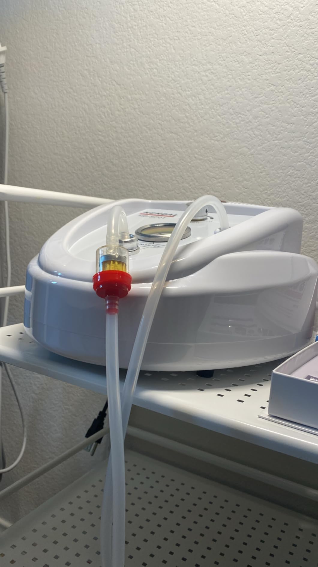 Kendal Professional Diamond Microdermabrasion Machine, Dermabrasion Facial Skin Care Equipment customer photo 2