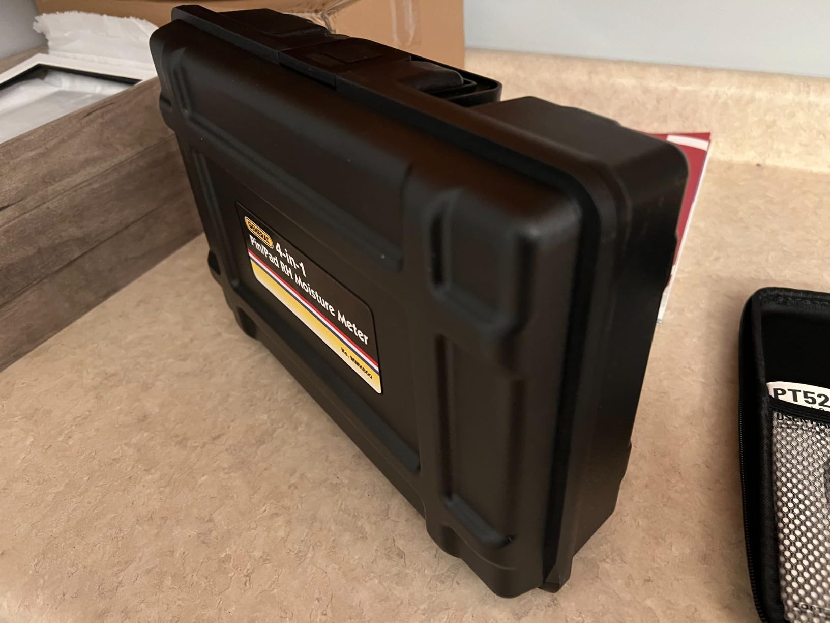 General Tools MMH800 Pin/Pinless Moisture Meter w/Temp and Humidity customer photo 1
