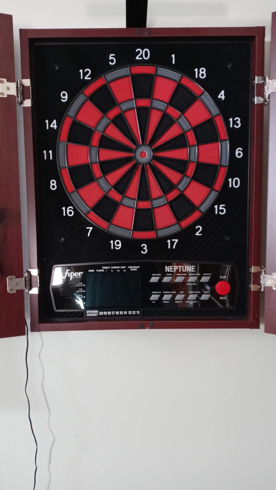 Viper Neptune Electronic Dartboard with Cabinet, 15.5 in Regulation Target, 57 Games, 16 Players customer photo 2