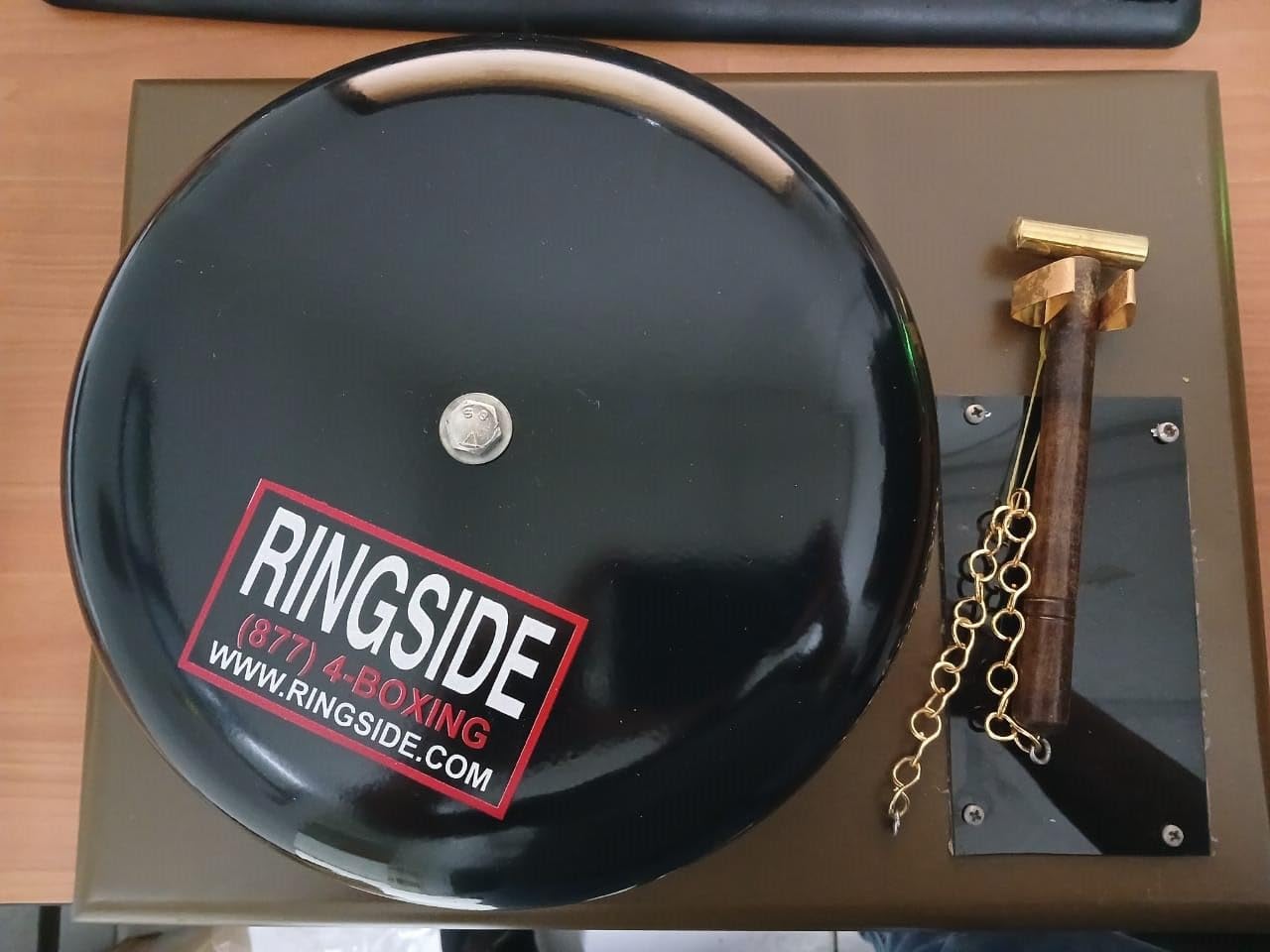 Ringside 10