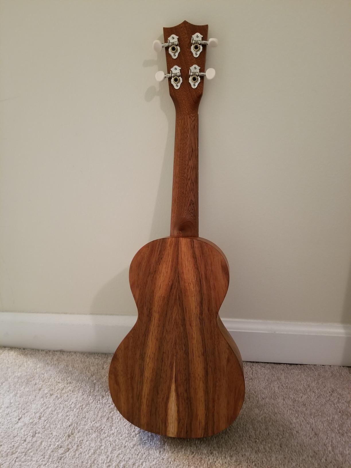 Martin Guitar C1K Acoustic Ukulele with Gig Bag, Hawaiian Koa Wood Construction, Hand-Rubbed Finish, Concert Ukulele Neck Shape with Standard Taper customer photo 1