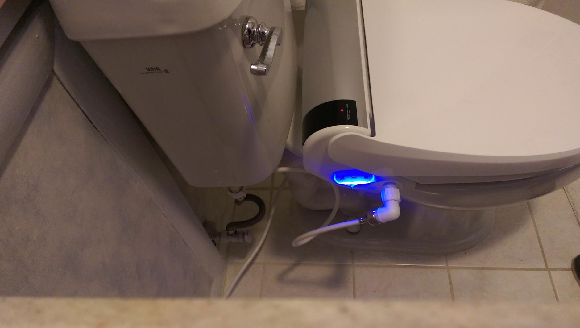 Bio Bidet BB2000 Bliss Electric Bidet Toilet Seat, Warm Water with Air Dryer, Heated Seat with Sensor and Slow Close Lid, Night Light, Remote Control, Elongated, White customer photo 1