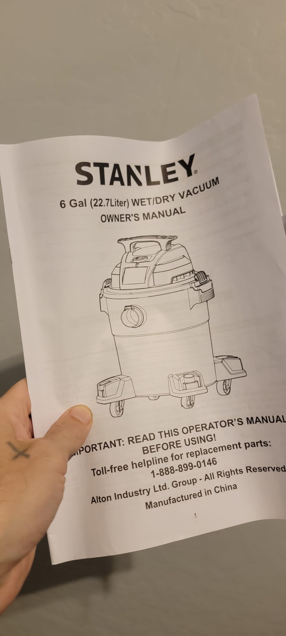 Stanley SL18116P Wet/Dry Vacuum, 6 Gallon, 4 Horsepower Black customer photo 2