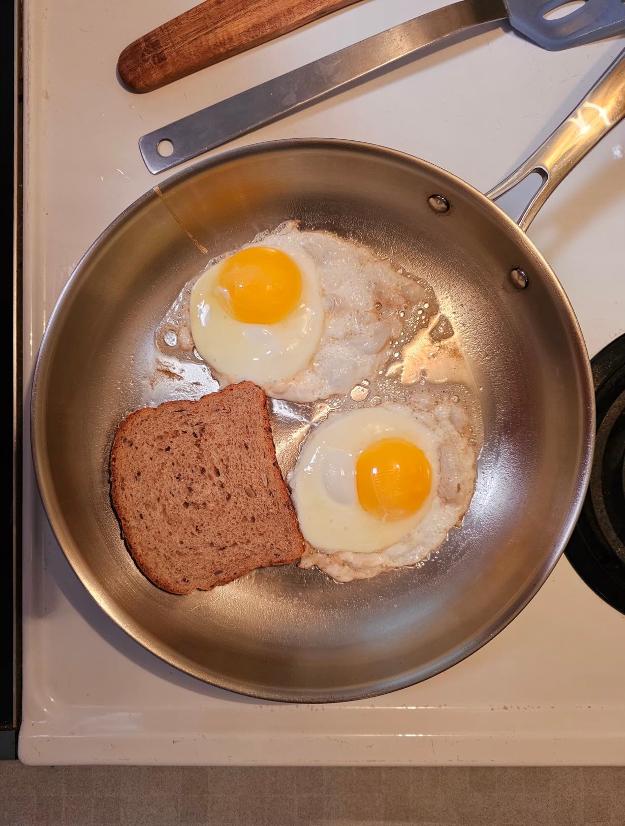 Tramontina Signature Tri-Ply Clad Stainless Steel 10-Inch Frying Pan | Induction-Ready Skillet, Dishwasher-Safe, NSF-Certified customer photo 1