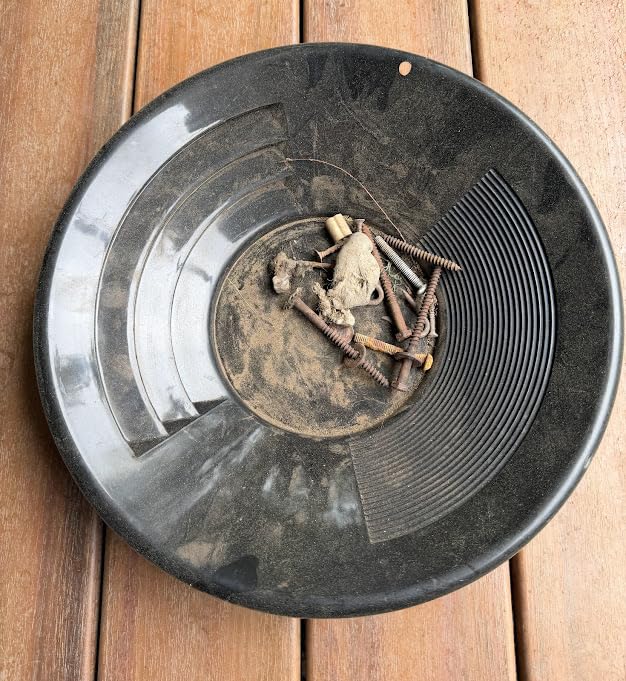 SE 14 Inch Gold Panning Pan - Dual Riffles for Easier Mining and Prospecting, Green customer photo 1