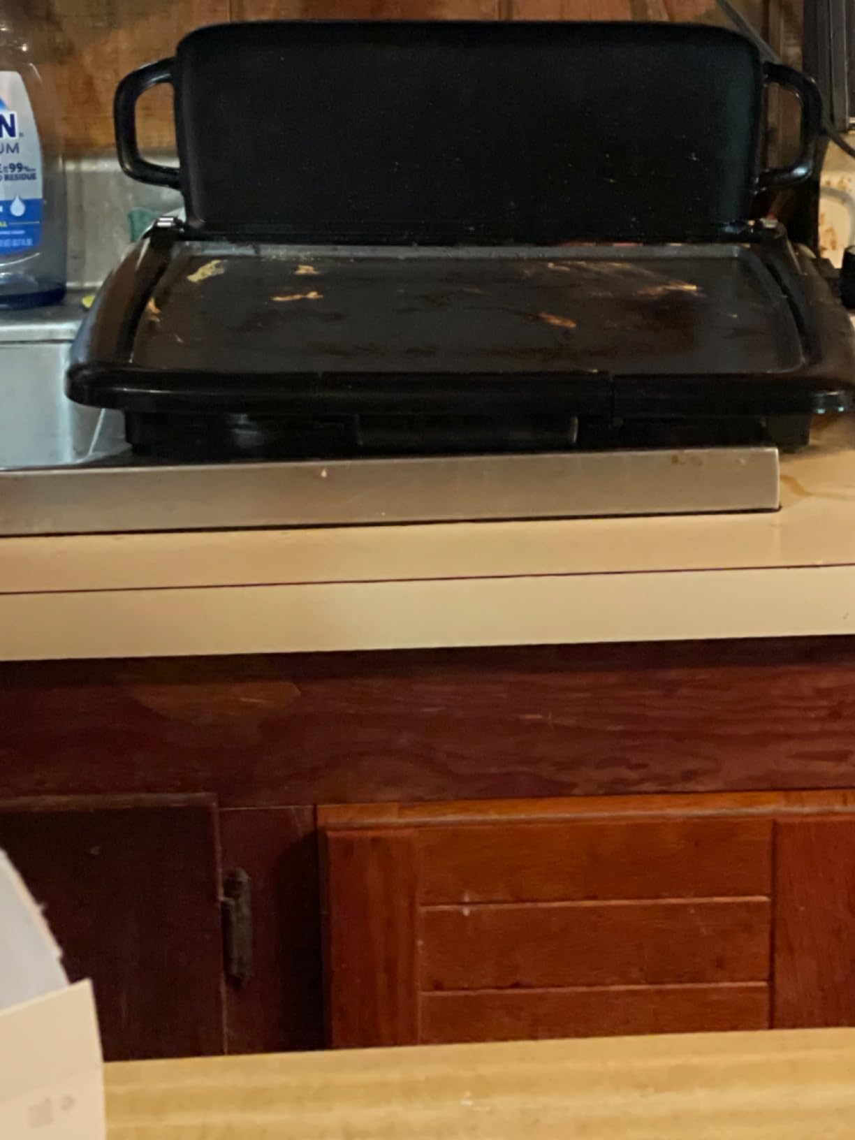 Presto 07023 Cool-Touch Electric Griddle and Warmer Plus customer photo 2
