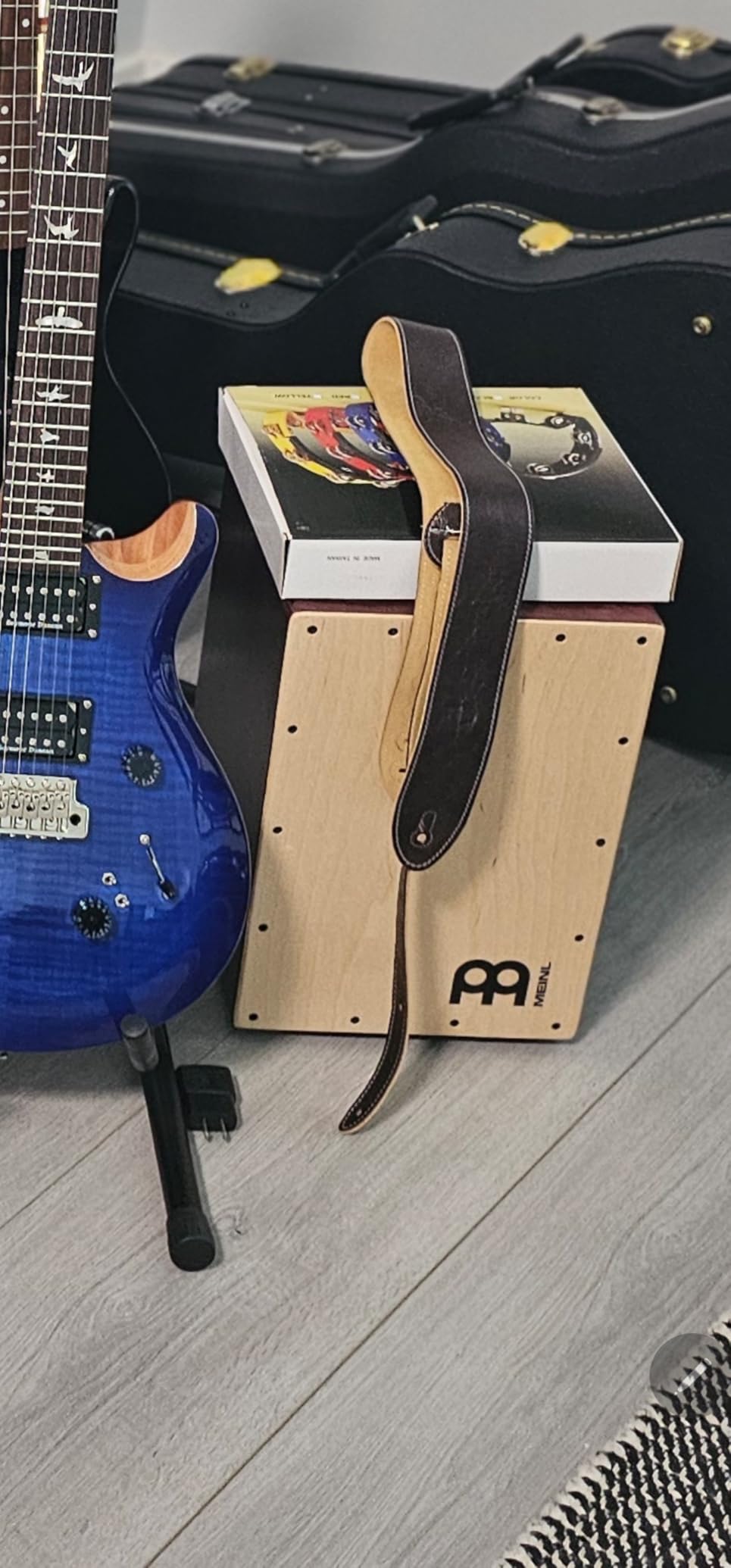 Meinl Percussion Cajon, MADE IN EUROPE - Sit-On Box Drum, Snare & Bass Tone | Baltic Birch Wood, Compact Size, Rear Sound Port, Silicone Feet - For All Skill Levels and Settings customer photo 1