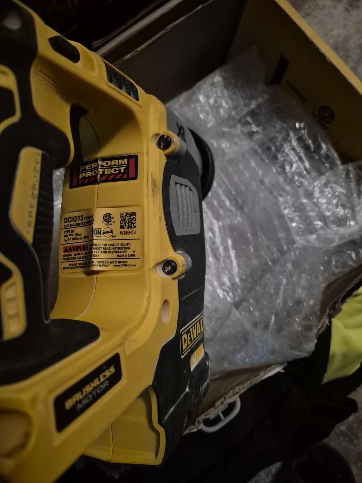 DEWALT 20V MAX SDS Rotary Hammer Drill, Cordless, 3 Application Modes, Bare Tool Only (DCH273B) customer photo 2