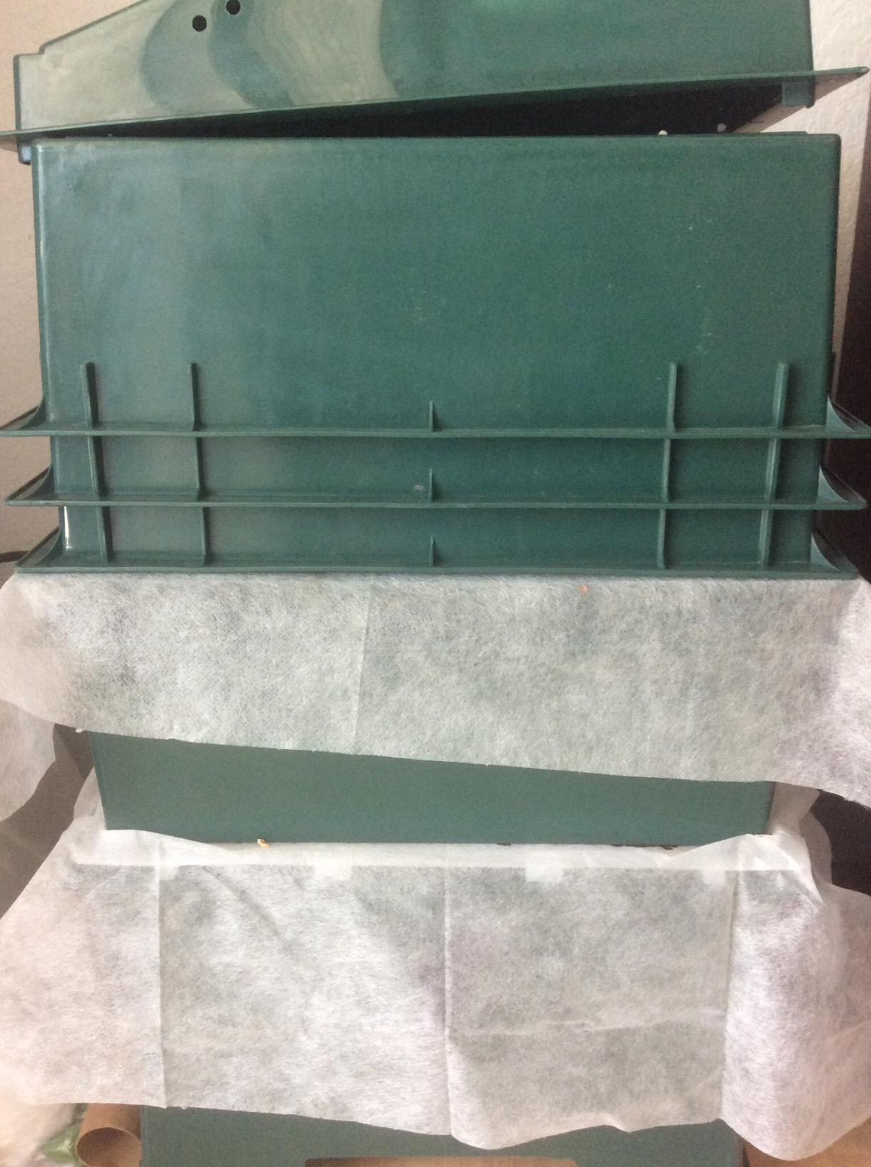The Original VermiHut Classic Model 5-Tray Worm Composter Bin - Indoor & Outdoor Vermicomposting System, Dark Green customer photo 1