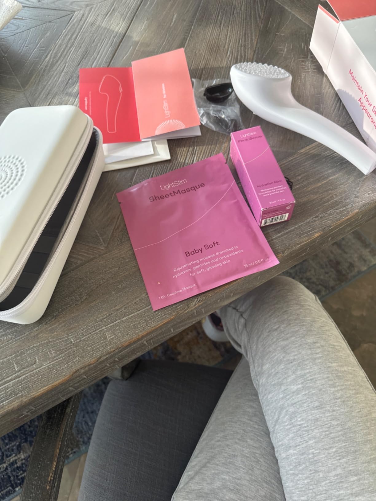 LightStim for Wrinkles LED Red Light Therapy - 72 LEDs (605, 630, 660, & 855nm Wavelengths), Reduces Fine Lines & Wrinkles, Rejuvenates Skin, FDA Cleared customer photo 1