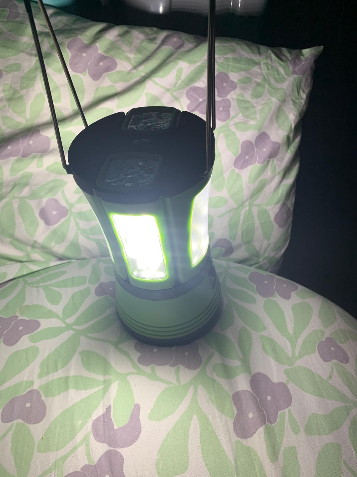 LE LED Camping Lantern Rechargeable, 600LM, Detachable Flashlight, Camping Essentials, Perfect Lantern Flashlight for Hurricane Emergency, Hiking, Fishing and More, USB Cable and Car Charger Included customer photo 1