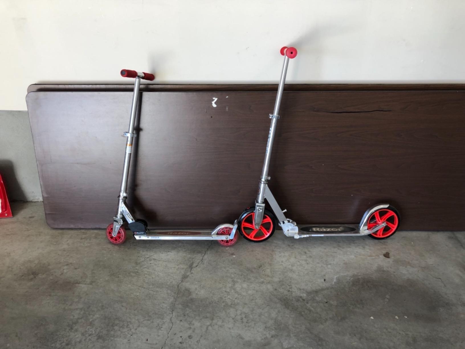 Razor A5 Lux Kick Scooter for Kids Ages 8+ - 8