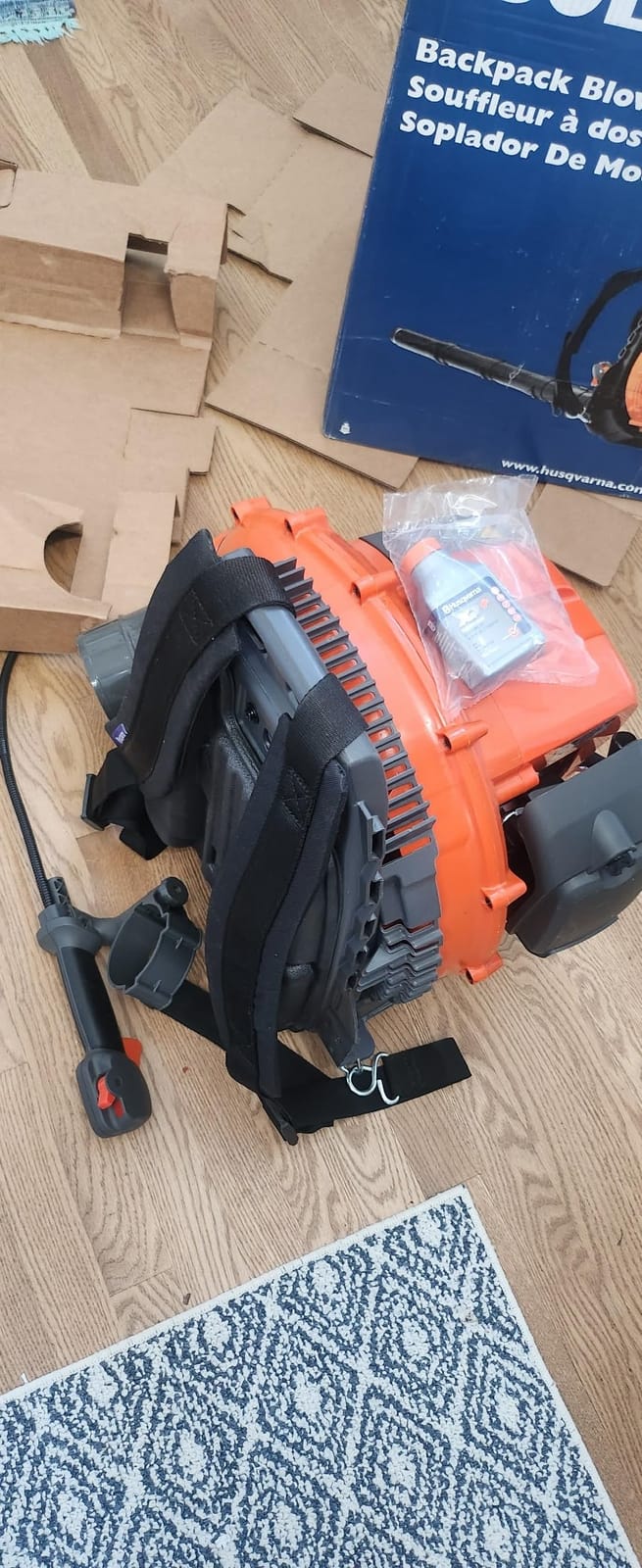 Husqvarna 360BT Gas Backpack Leaf Blower, 65.6-cc 3.81-HP 2-Cycle, 890 CFM / 232 MPH / 30 N customer photo 2