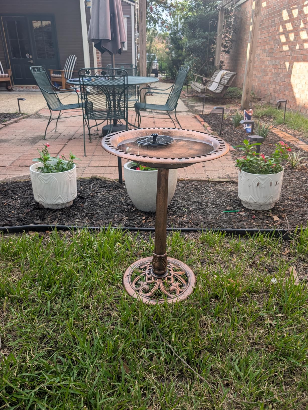 Best Choice Products 28in Pedestal Bird Bath, Vintage Outdoor Resin Accent Decoration w/Fleur-de-Lis Accents - Green customer photo 2