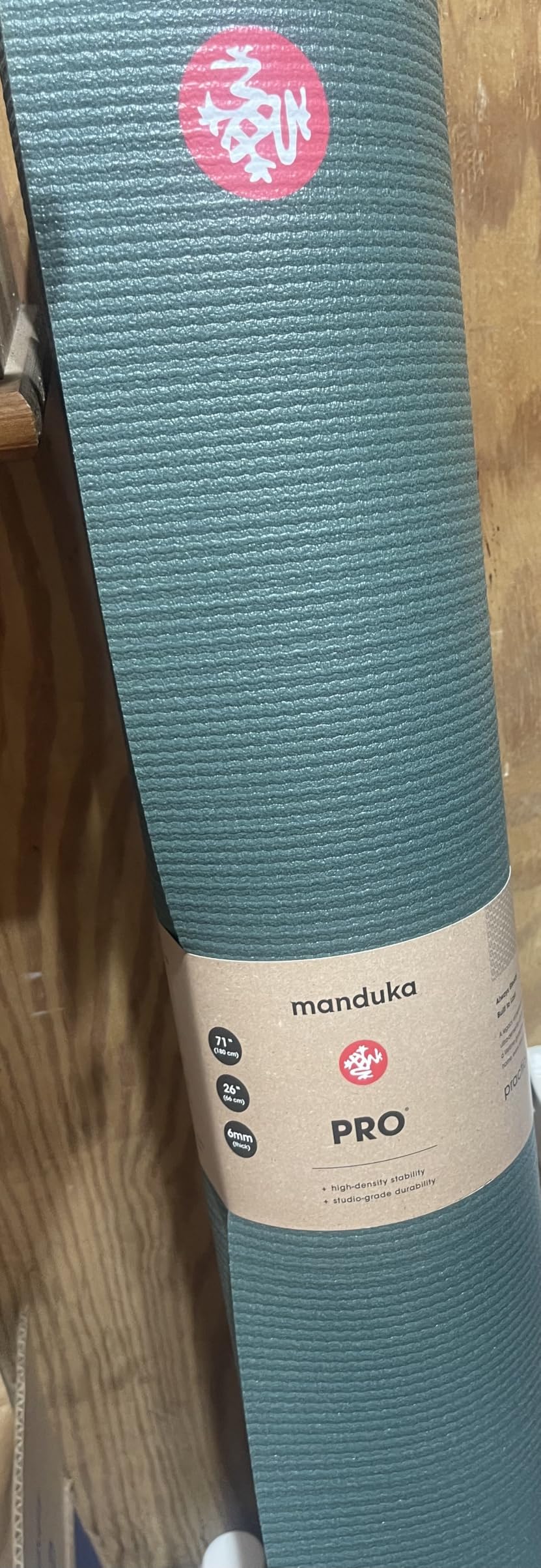 Manduka PRO Yoga Mat - 6mm | Lifetime Durability | Hygienic Construction | Premium Studio Quality | Teacher Approved customer photo 2