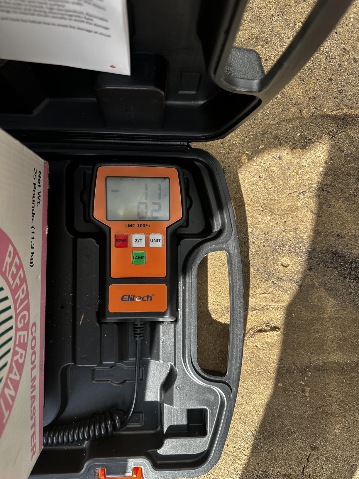 Elitech Refrigerant Scale 110 lbs, HVAC Scale with LB+OZ Display, LMC-100F+ | High Accuracy ±0.05% +5g, Dual Unit LB/OZ & Kg/g, 2g Resolution, Sturdy Metal Platform, Carry Case Included customer photo 2