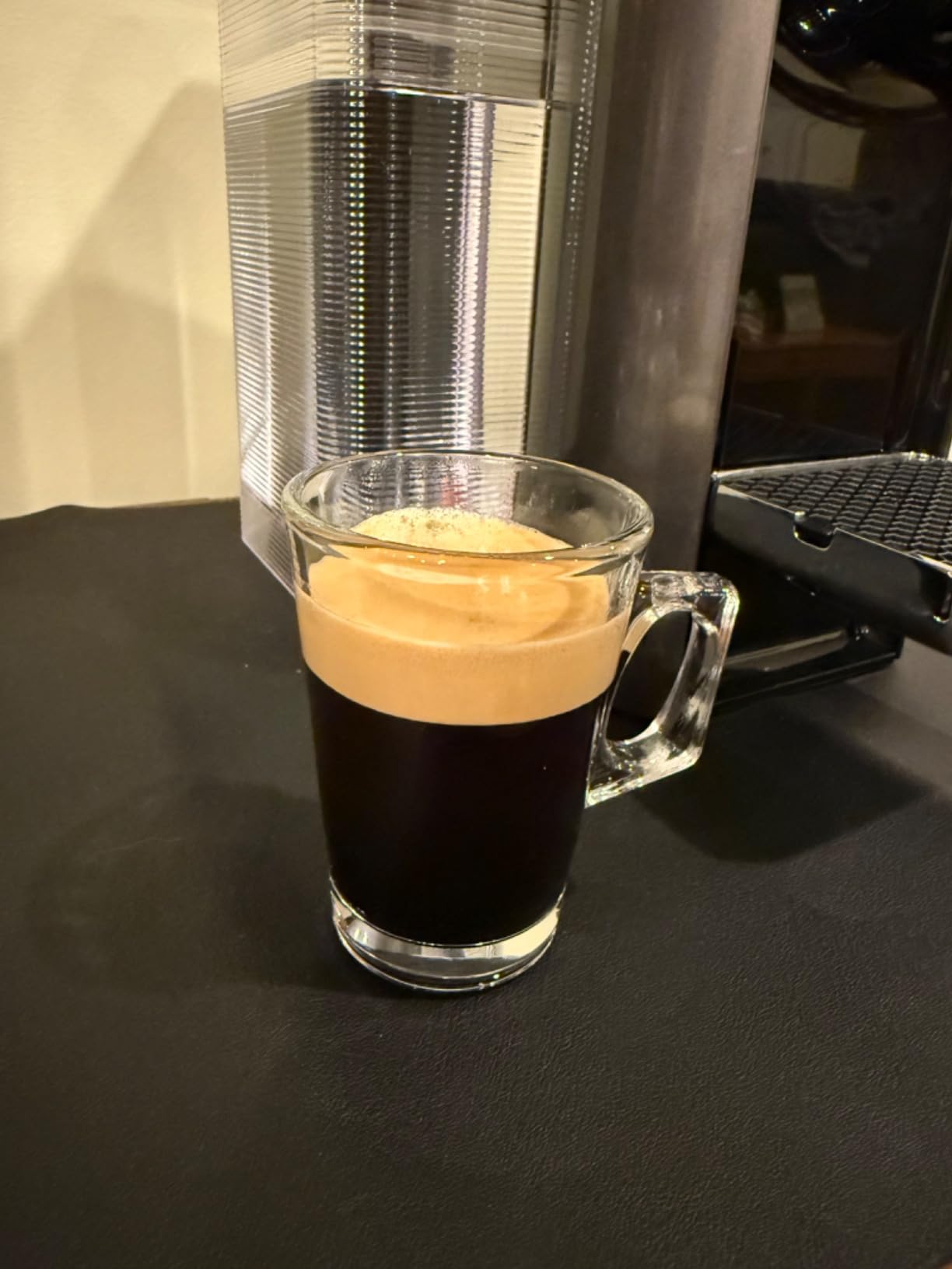 Nespresso Vertuo Coffee & Espresso Maker by De'Longhi, Graphite Metal, Centrifusion Extraction, 4 Cup Sizes customer photo 2